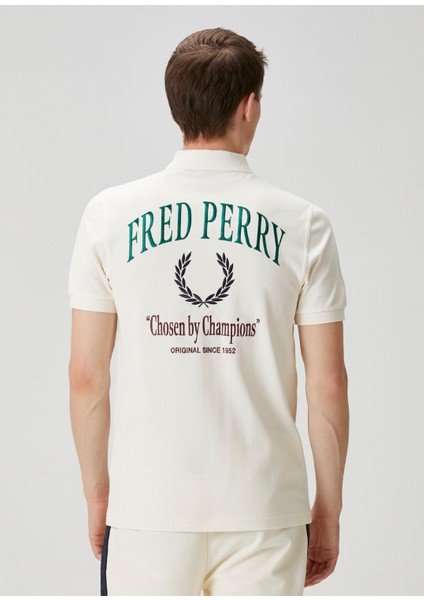 Clubhouse Beyaz Polo Yaka T-Shirt fırsatları