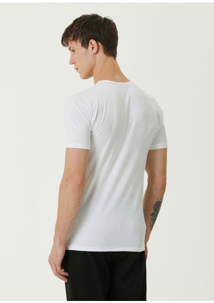 Beyaz T-Shirt fırsatları
