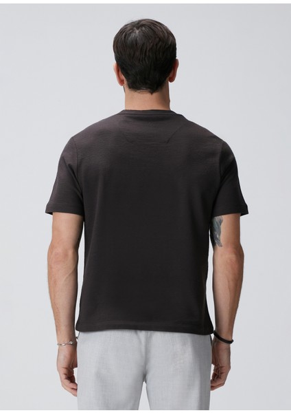 Kahverengi T-Shirt indirimleri
