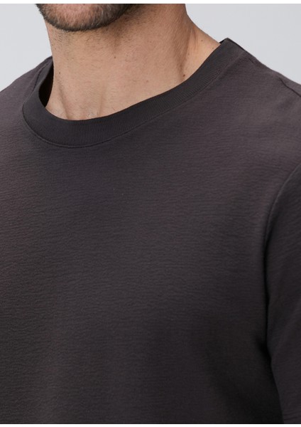 Kahverengi T-Shirt