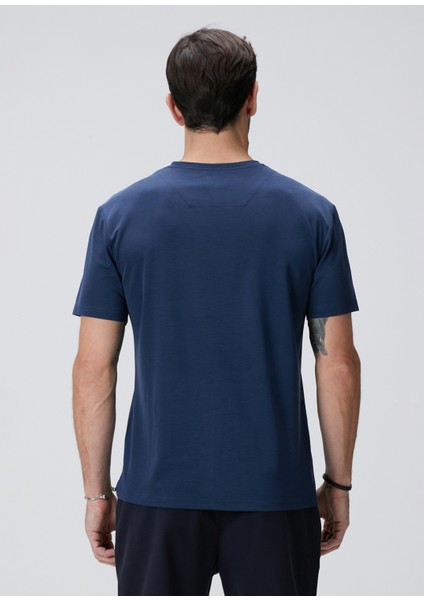 Lacivert Basic T-Shirt indirimleri