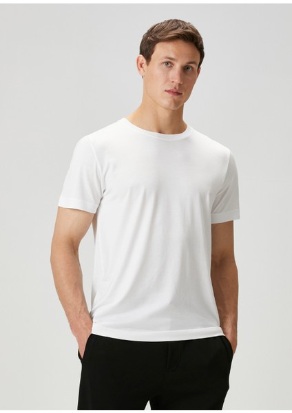 3lü Beyaz T-Shirt Seti