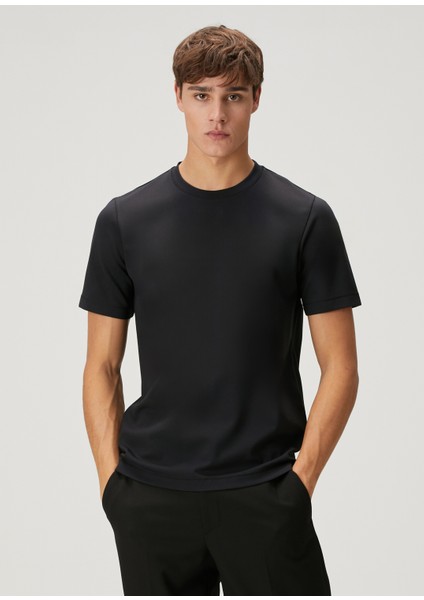 Siyah Basic T-Shirt