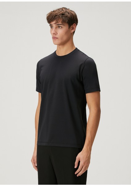 Siyah Basic T-Shirt