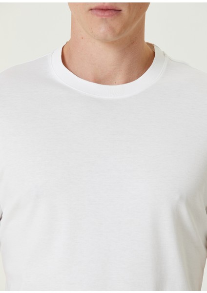 Beyaz Basic T-Shirt