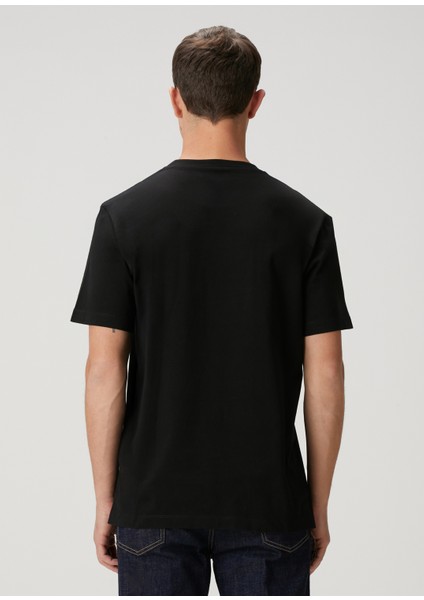 Siyah Logo Detaylı T-Shirt fırsatları