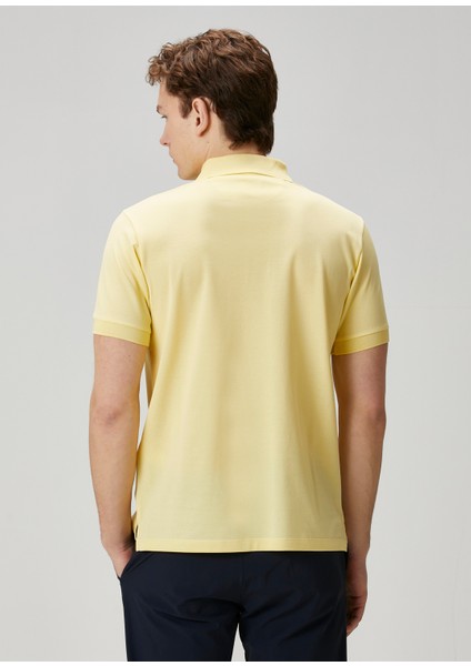 Sarı Polo Yaka T-Shirt fırsatları