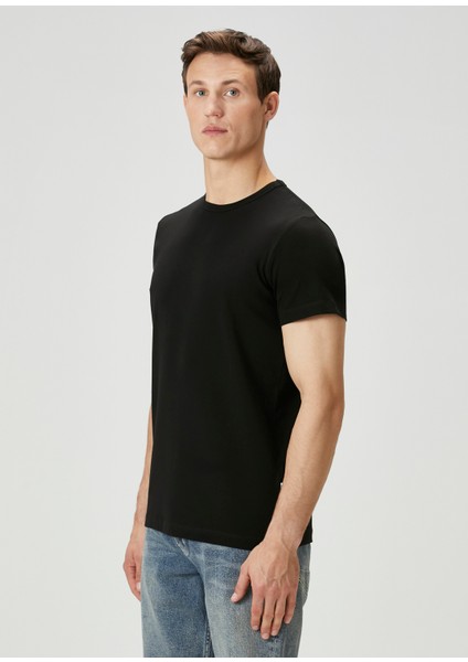 Siyah Basic T-Shirt