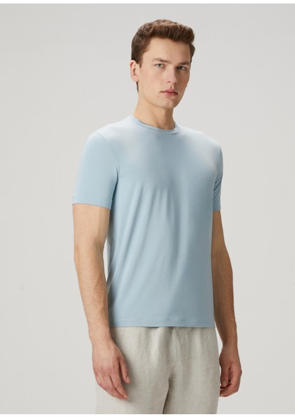 Açık Mavi Logo Baskılı T-Shirt modelleri