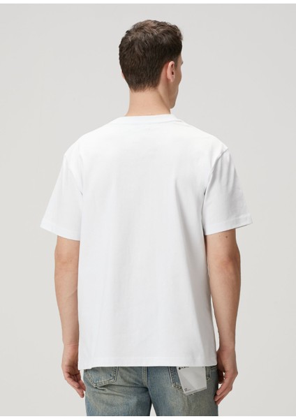 Beyaz T-Shirt fırsatları