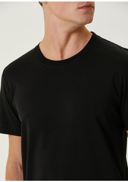 Siyah T-Shirt