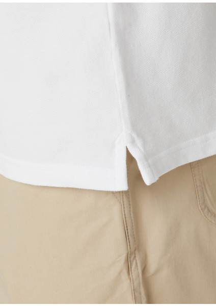 Beyaz Polo Yaka T-Shirt