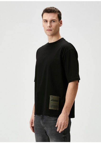Siyah Logo Detaylı T-Shirt modelleri