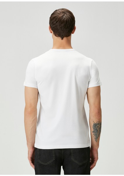 Beyaz Basic T-Shirt fırsatları