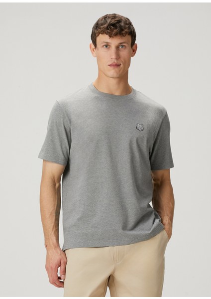 Gri Logo Detaylı T-Shirt modelleri