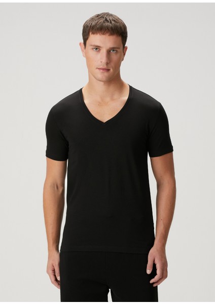 Siyah V Yaka T-Shirt