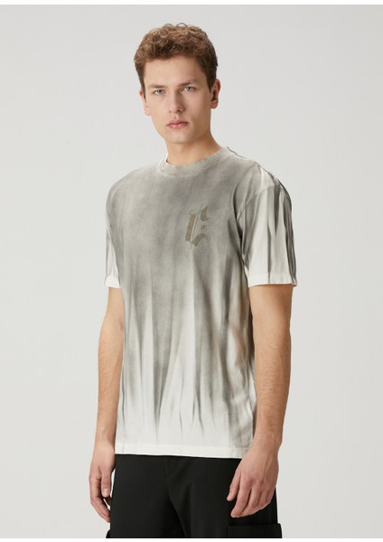 Ekru Çizgi Detaylı T-Shirt modelleri