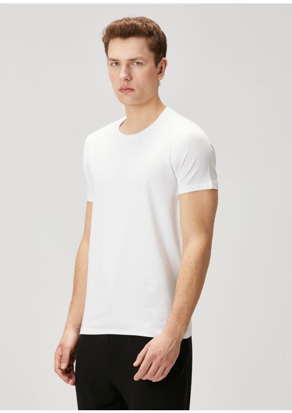 Beyaz Basic T-Shirt modelleri