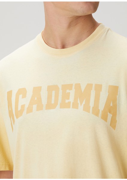 Sarı Konser Tema Baskılı T-Shirt