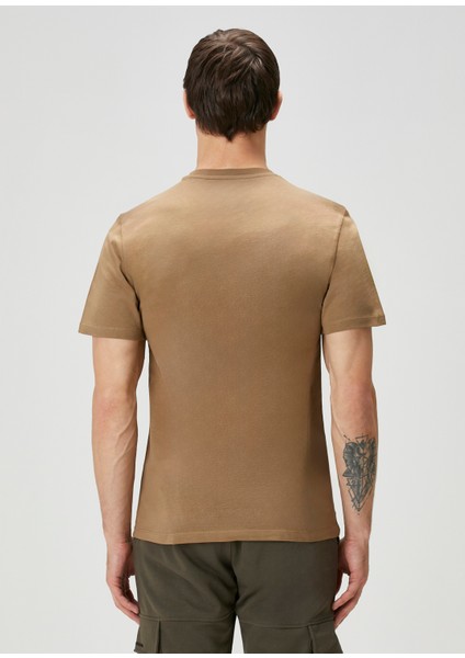 Vizon Logo Detaylı T-Shirt fırsatları