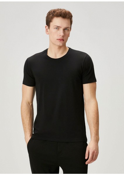 Siyah Basic T-Shirt