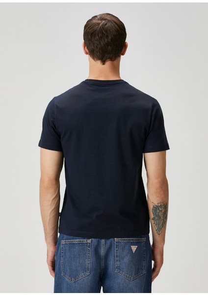 Lacivert Logo Baskılı T-Shirt fırsatları