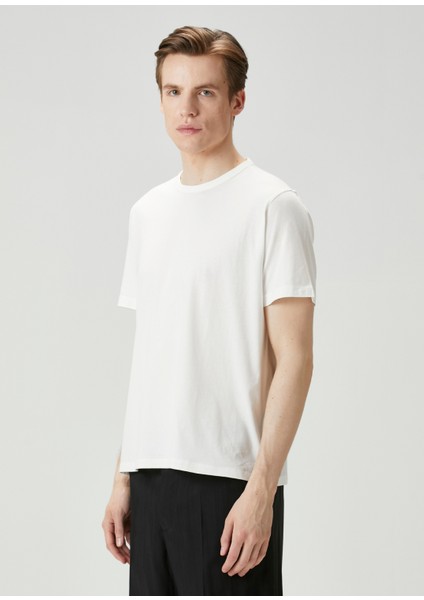 Beyaz T-Shirt modelleri