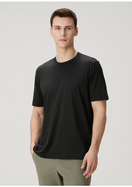 James Siyah Ipek T-Shirt