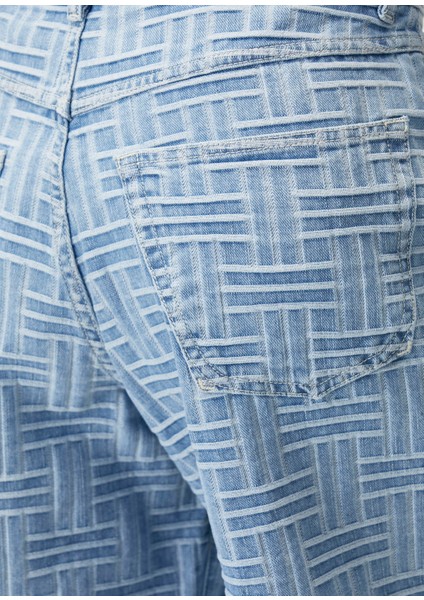 Wave Açık Mavi Desenli Denim Şort
