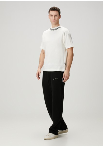 Beyaz Yakası Logolu T-Shirt fiyatları