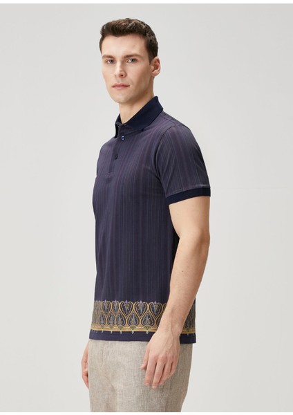 Lacivert Polo Yaka Çizgili Etnik Desenli T-Shirt modelleri