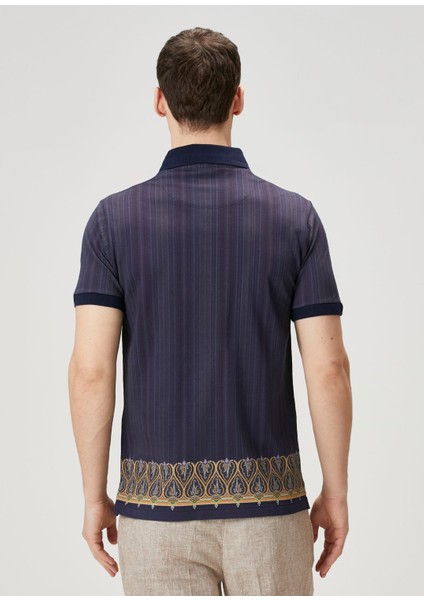 Lacivert Polo Yaka Çizgili Etnik Desenli T-Shirt fırsatları
