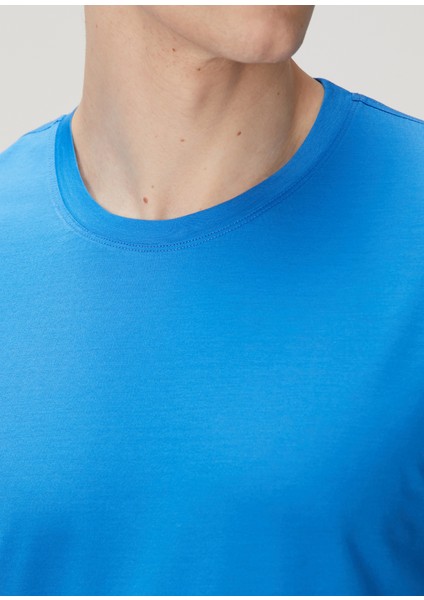 Açık Mavi Logo Nakışlı T-Shirt indirimleri