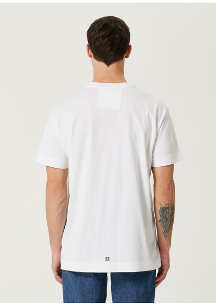 Oversize Fit Archetype Beyaz Logolu T-Shirt fırsatları