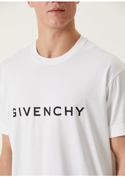 Oversize Fit Archetype Beyaz Logolu T-Shirt indirimleri