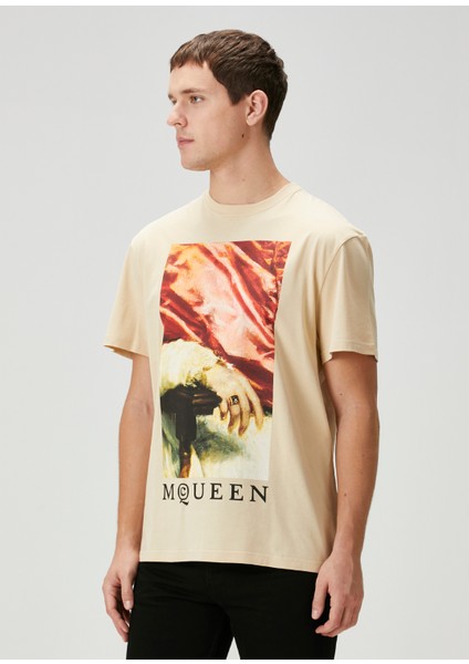 Bej Figür Baskılı T-Shirt modelleri