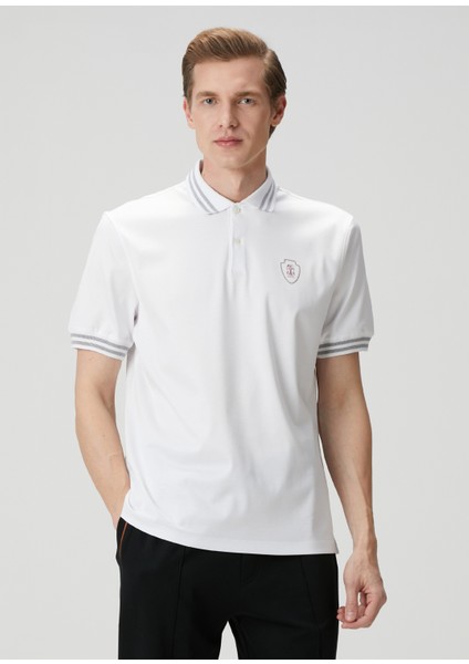 Beyaz Polo Yaka T-Shirt