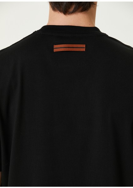 Siyah Logo Baskılı T-Shirt