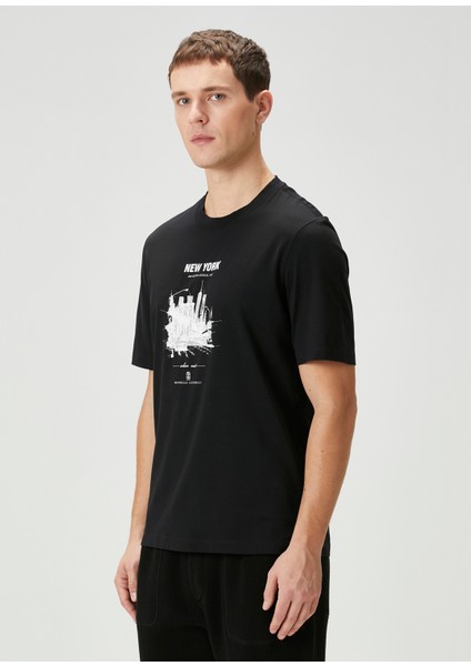Siyah Şehir Baskılı T-Shirt