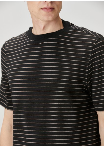 Siyah Bej Çizgili Keten T-Shirt indirimleri