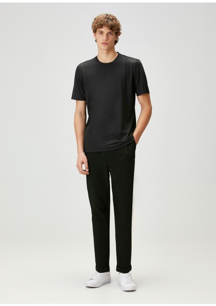Siyah Yün T-Shirt