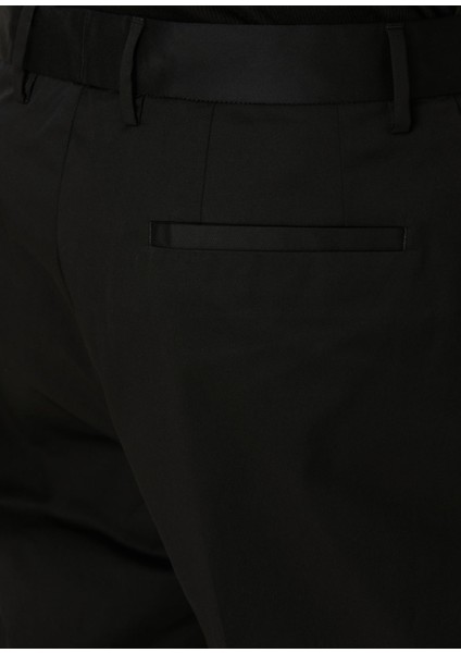 Siyah Pantolon