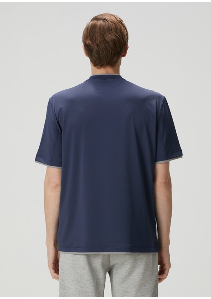 Lacivert Logo Detaylı T-Shirt fırsatları