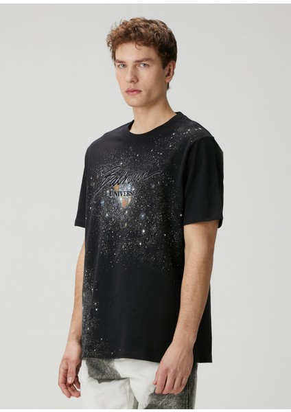 Regular Fit Universe And Star Siyah T-Shirt