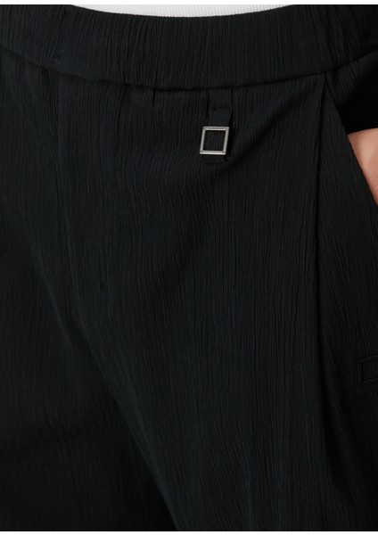 Siyah Pantolon