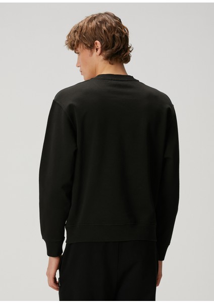 Siyah Logo Nakışlı Sweatshirt fırsatları