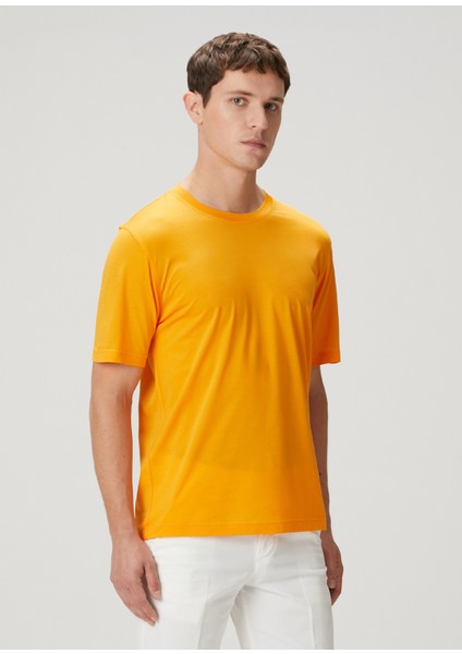 Turuncu Logo Nakışlı T-Shirt modelleri