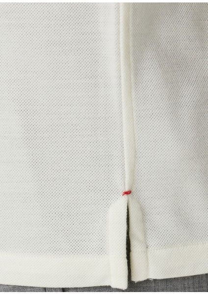 Beyaz Polo Yaka Yün T-Shirt