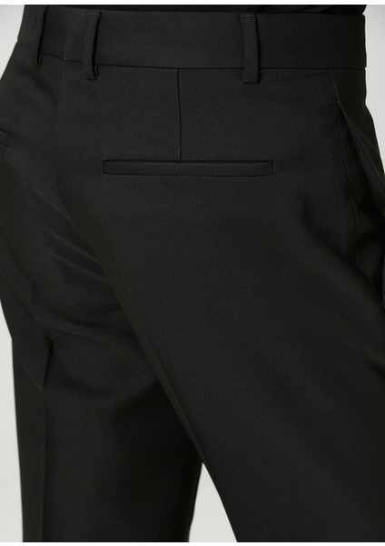 Siyah Logo Detaylı Pantolon