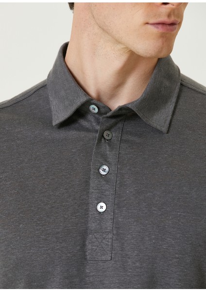 Gri Polo Yaka Keten T-Shirt indirimleri